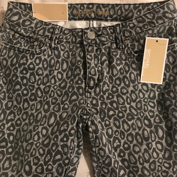 Leopard Print Stretch Denim Izzy Skinny Jeans - Picture 8 of 12